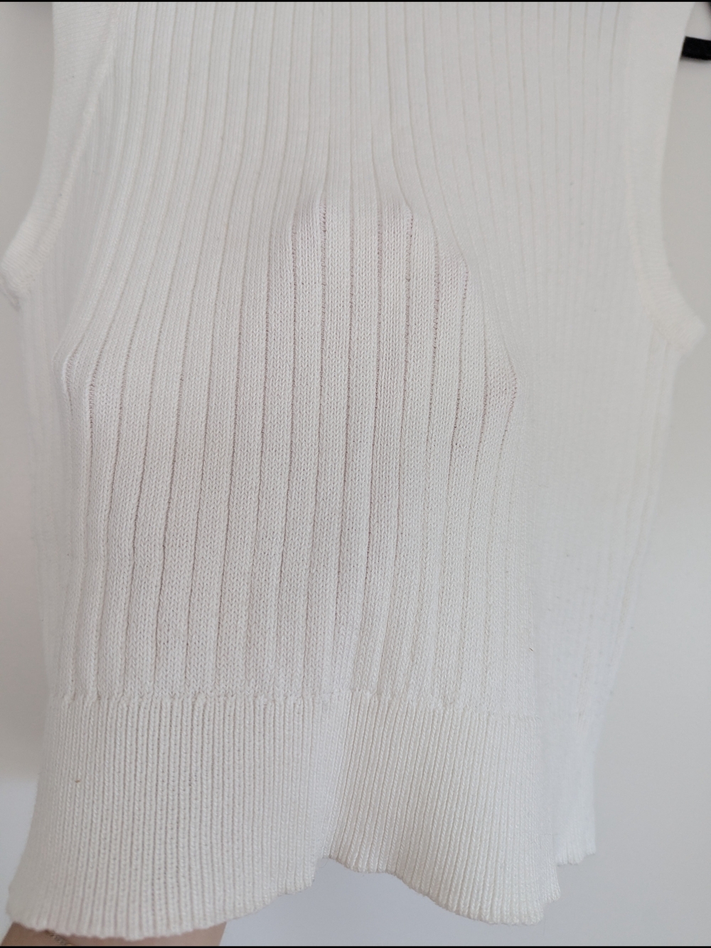 Commense White Ribbed Knit Tank Top - Picture 7 of 8